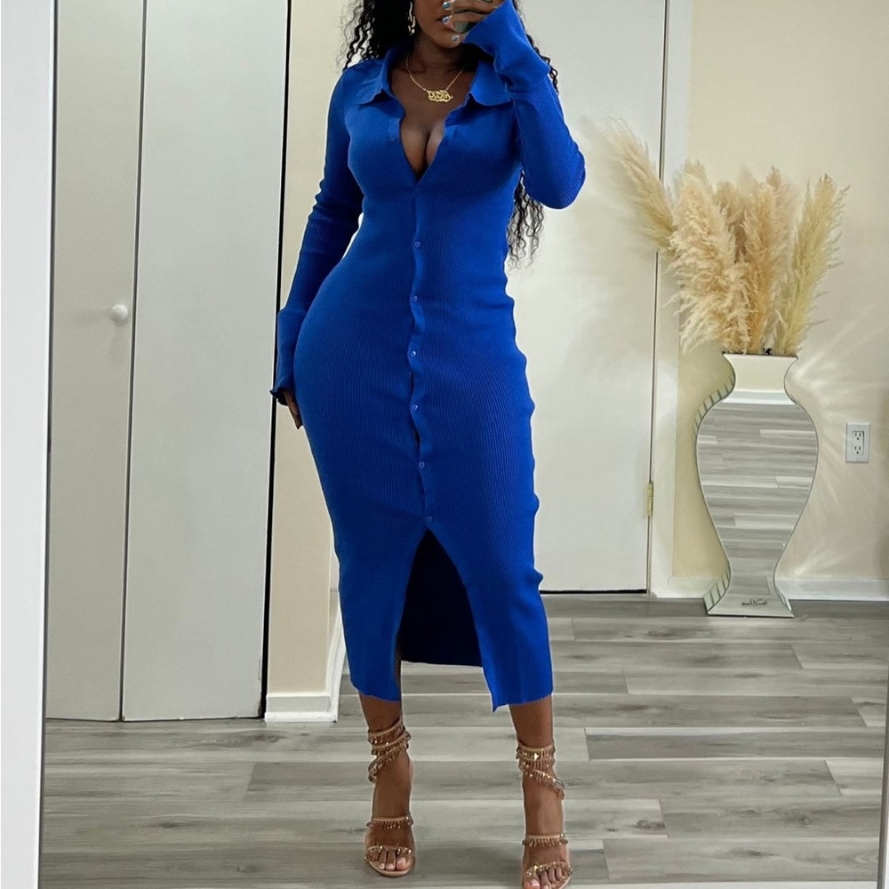 Blue Rib-Knit Button-Front Midi Dress - Picture 2 of 2